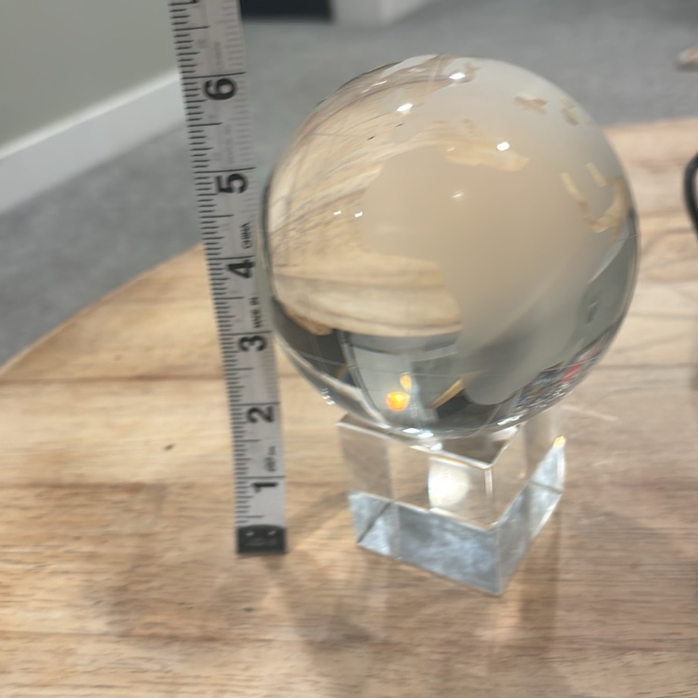 Crystal globe - Picture 7 of 7